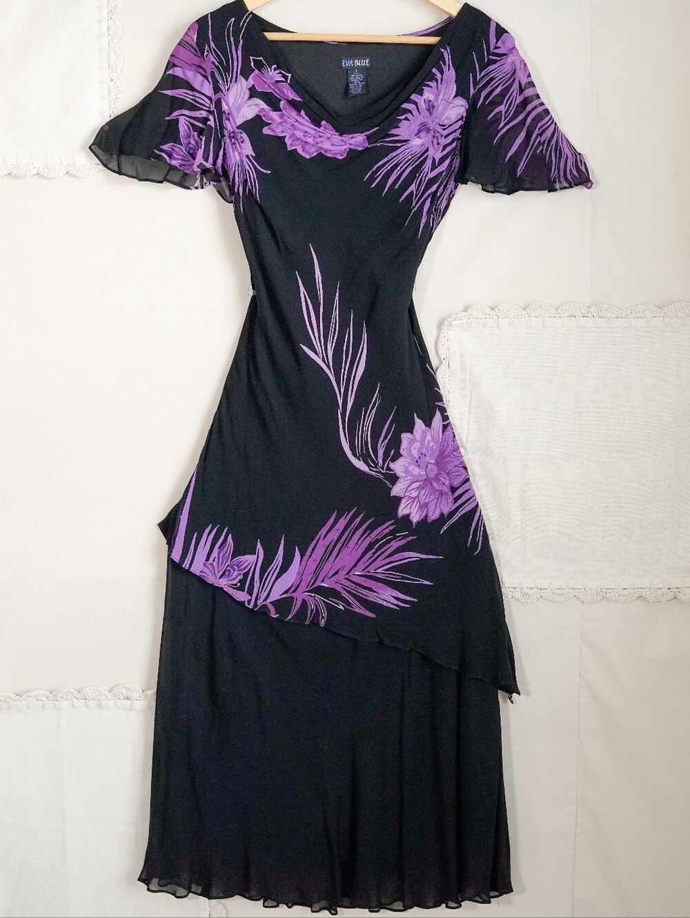 Eva Blue black and purple floral dress Size 6